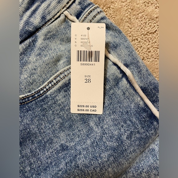 NWT! Paige denim jeans from Anthropologie - Picture 4 of 5